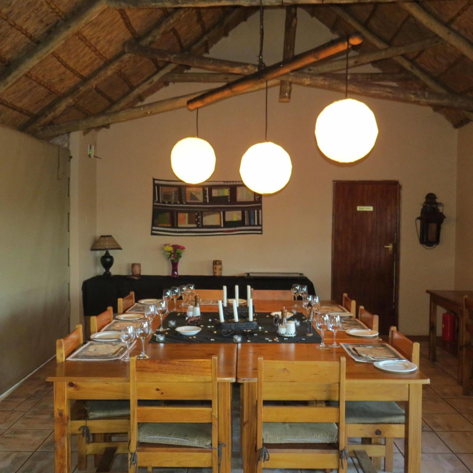 Woodbury Tented Camp - Riserva Faunistica di Amakhala Esterno foto