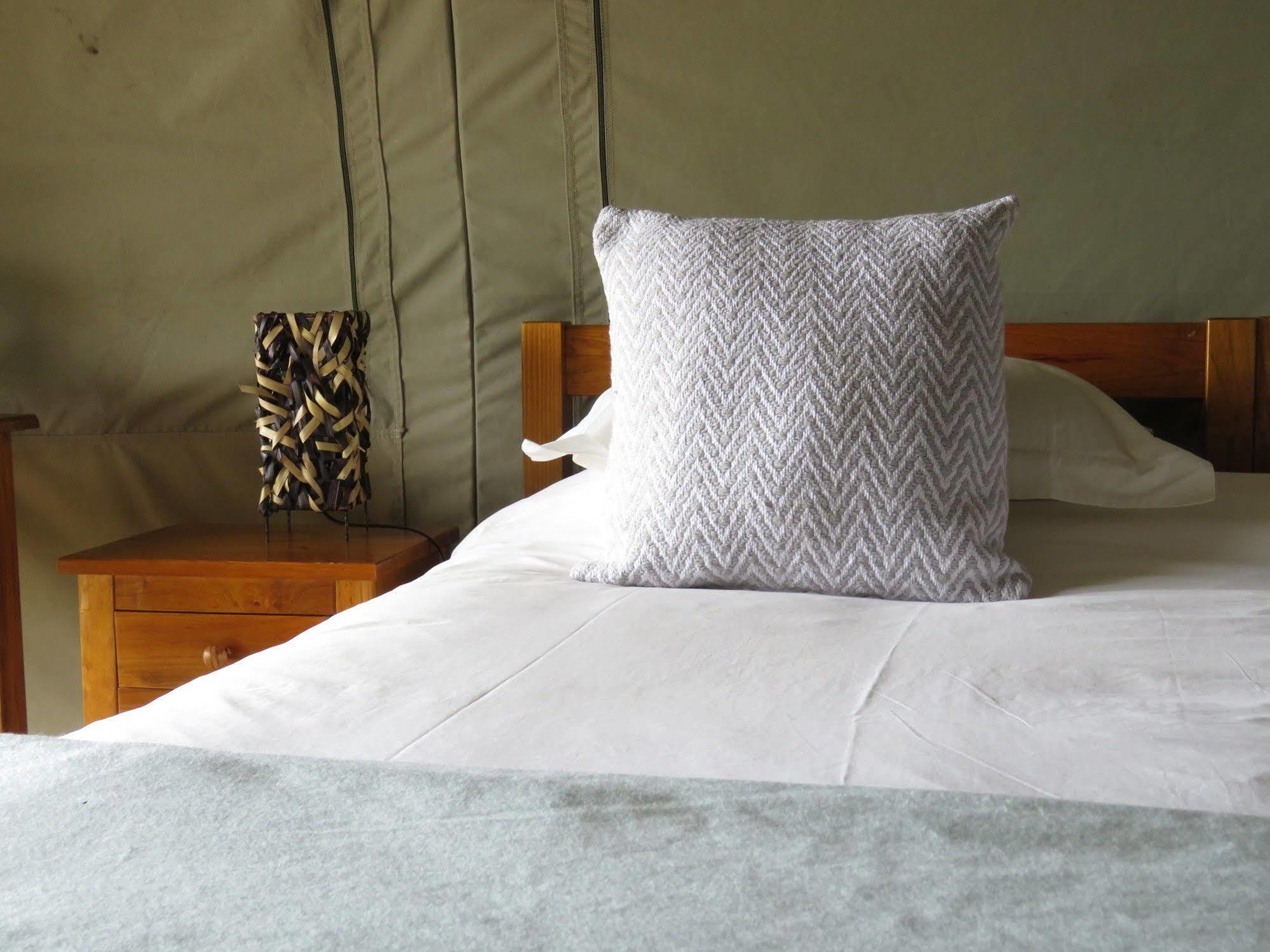 Woodbury Tented Camp - Riserva Faunistica di Amakhala Esterno foto